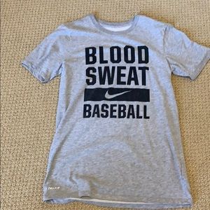 Men’s Nike T-shirt